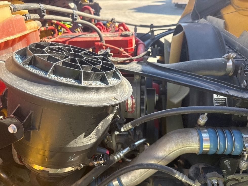 Medium Duty Box Truck-Light and Medium Duty Trucks-Freightliner-2019-M2-Fontana-CA-161,100\n\t\tmiles-$ 50,250 - Image 23