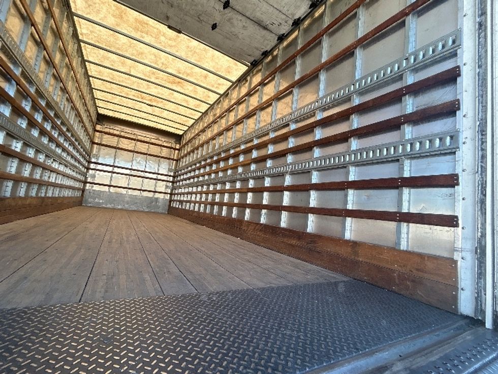 Medium Duty Box Truck-Light and Medium Duty Trucks-Freightliner-2019-M2-Fontana-CA-224,315\n\t\tmiles-$ 45,500 - Image 12