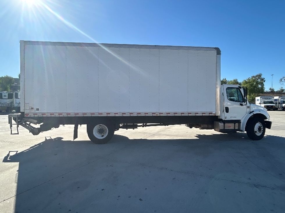 Medium Duty Box Truck-Light and Medium Duty Trucks-Freightliner-2019-M2-Fontana-CA-224,315\n\t\tmiles-$ 45,500 - Image 15
