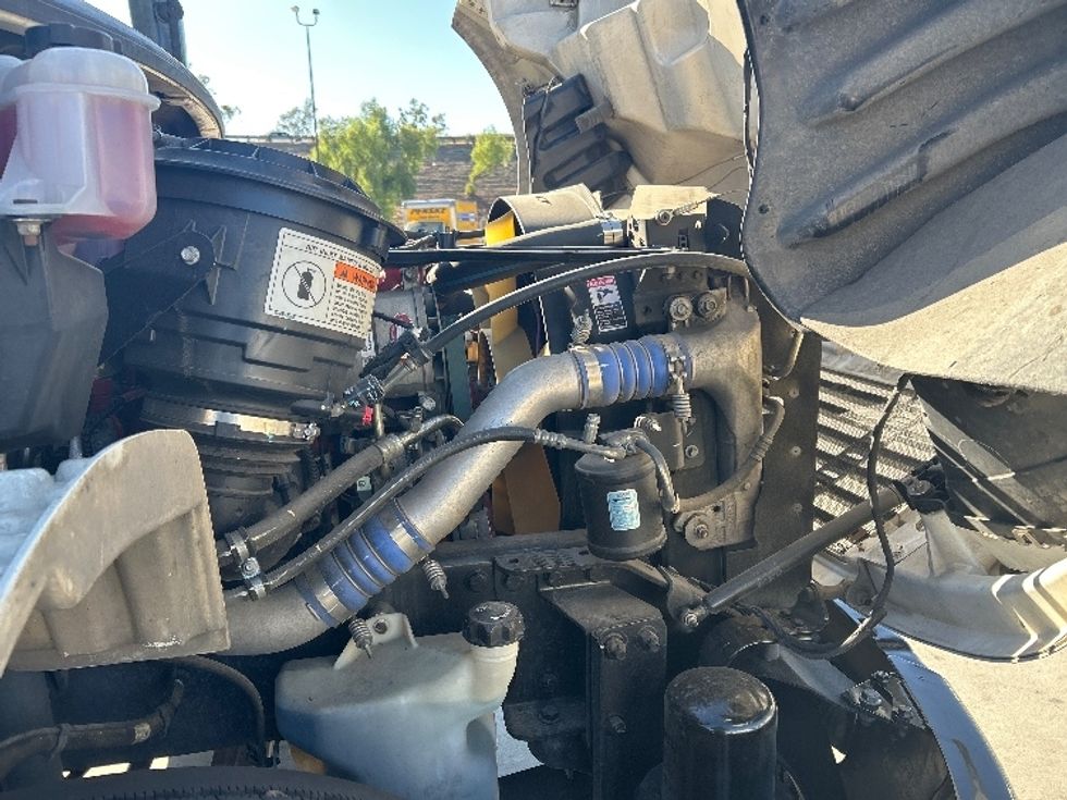 Medium Duty Box Truck-Light and Medium Duty Trucks-Freightliner-2019-M2-Fontana-CA-224,315\n\t\tmiles-$ 45,500 - Image 21