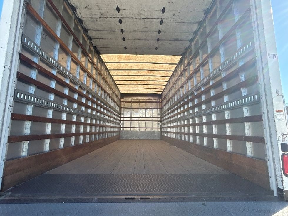 Medium Duty Box Truck-Light and Medium Duty Trucks-Freightliner-2019-M2-Fontana-CA-224,315\n\t\tmiles-$ 45,500 - Image 8