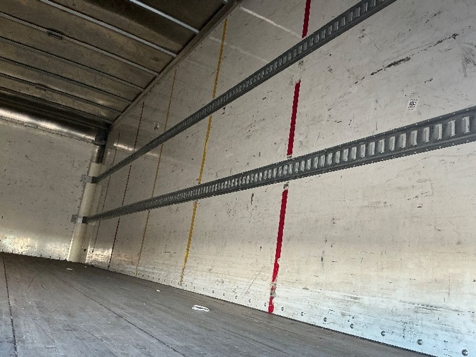 Medium Duty Box Truck-Light and Medium Duty Trucks-Freightliner-2019-M2-Fontana-CA-84,783\n\t\tmiles-$ 65,250 - Image 12