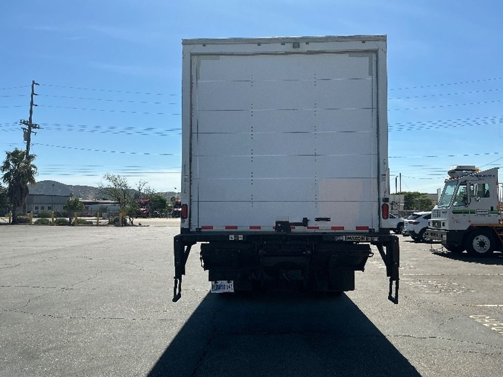 Medium Duty Box Truck-Light and Medium Duty Trucks-Freightliner-2019-M2-Fontana-CA-84,783\n\t\tmiles-$ 65,250 - Image 7