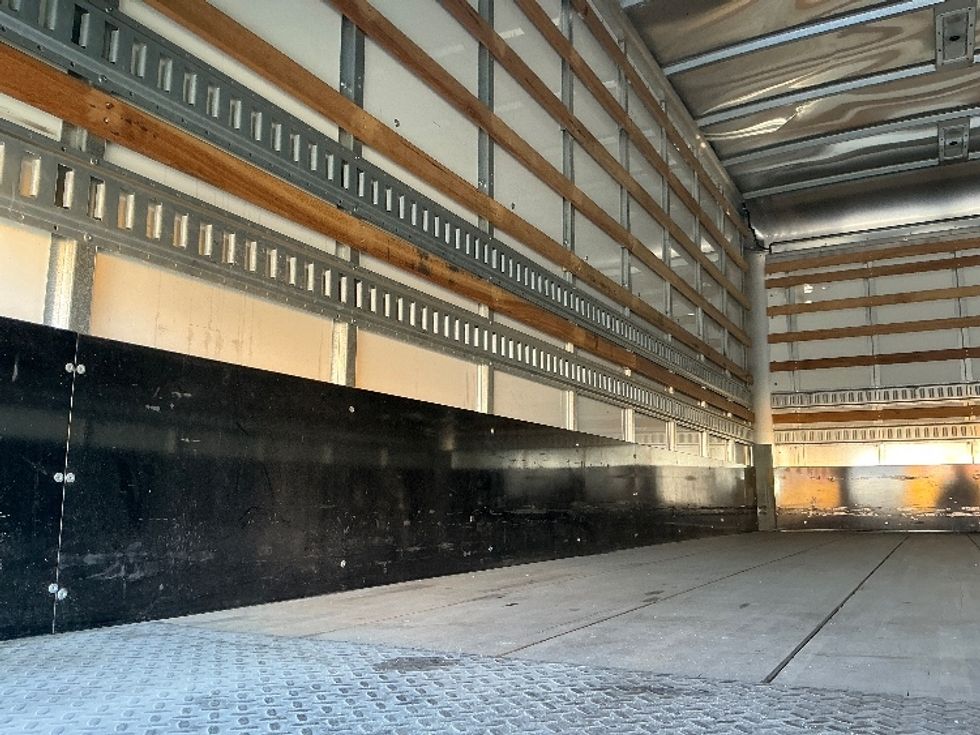 Medium Duty Box Truck-Light and Medium Duty Trucks-Freightliner-2019-M2-Fontana-CA-96,725\n\t\tmiles-$ 46,750 - Image 11