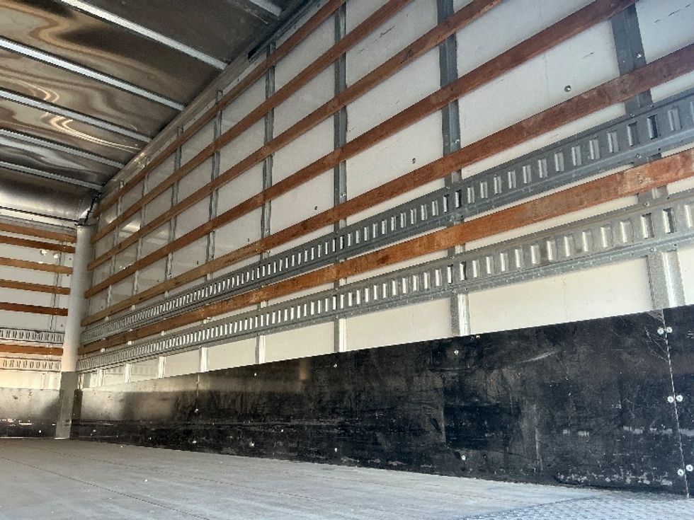 Medium Duty Box Truck-Light and Medium Duty Trucks-Freightliner-2019-M2-Fontana-CA-96,725\n\t\tmiles-$ 46,750 - Image 12