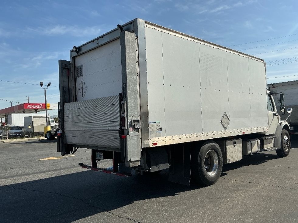 Medium Duty Box Truck-Light and Medium Duty Trucks-Freightliner-2019-M2-Fontana-CA-96,725\n\t\tmiles-$ 46,750 - Image 13