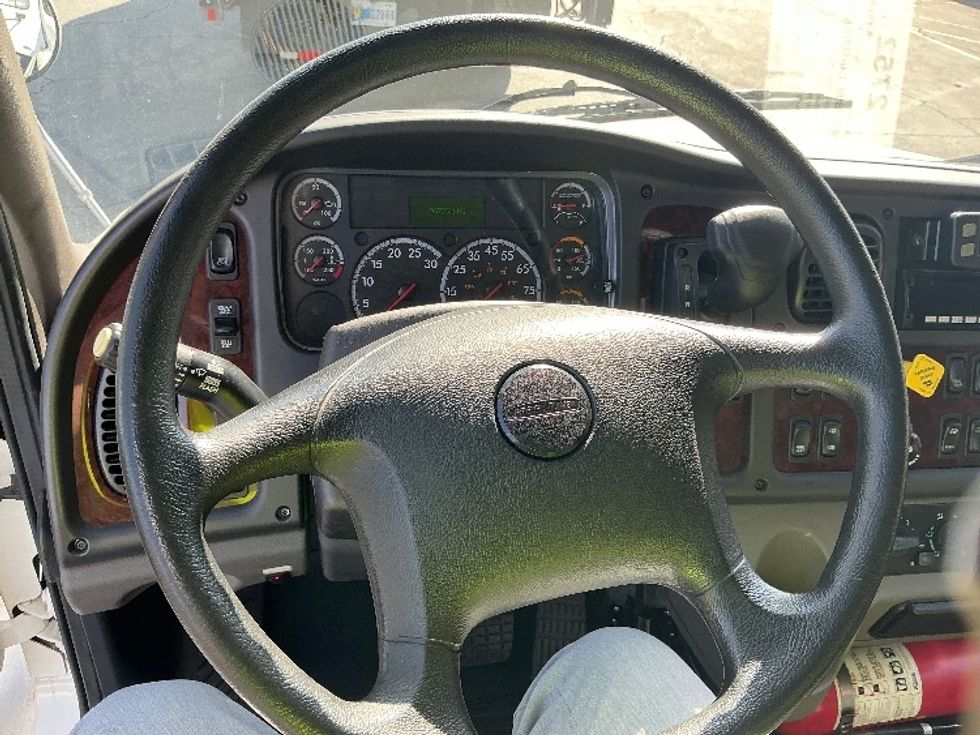 Medium Duty Box Truck-Light and Medium Duty Trucks-Freightliner-2019-M2-Fontana-CA-96,725\n\t\tmiles-$ 46,750 - Image 17