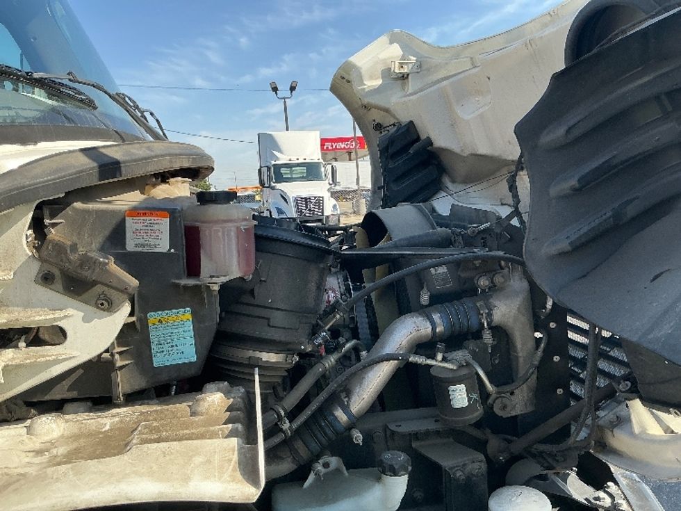 Medium Duty Box Truck-Light and Medium Duty Trucks-Freightliner-2019-M2-Fontana-CA-96,725\n\t\tmiles-$ 46,750 - Image 23