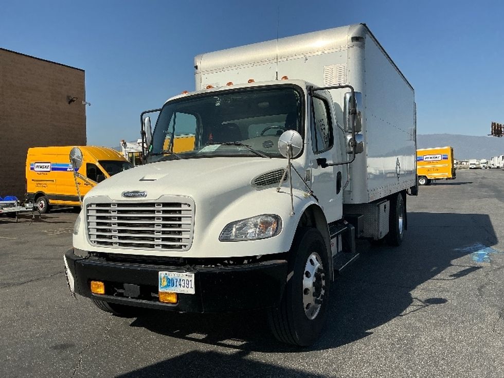 Medium Duty Box Truck-Light and Medium Duty Trucks-Freightliner-2019-M2-Fontana-CA-96,725\n\t\tmiles-$ 46,750 - Image 3