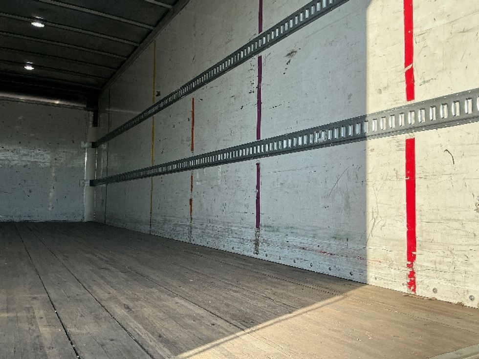 Medium Duty Box Truck-Light and Medium Duty Trucks-Freightliner-2019-M2-Fontana-CA-97,773\n\t\tmiles-$ 63,750 - Image 11