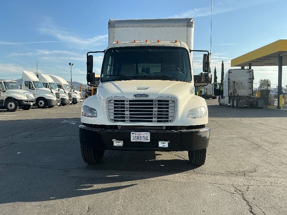 Medium Duty Box Truck-Light and Medium Duty Trucks-Freightliner-2019-M2-Fontana-CA-97,773\n\t\tmiles-$ 63,750 - Image 2