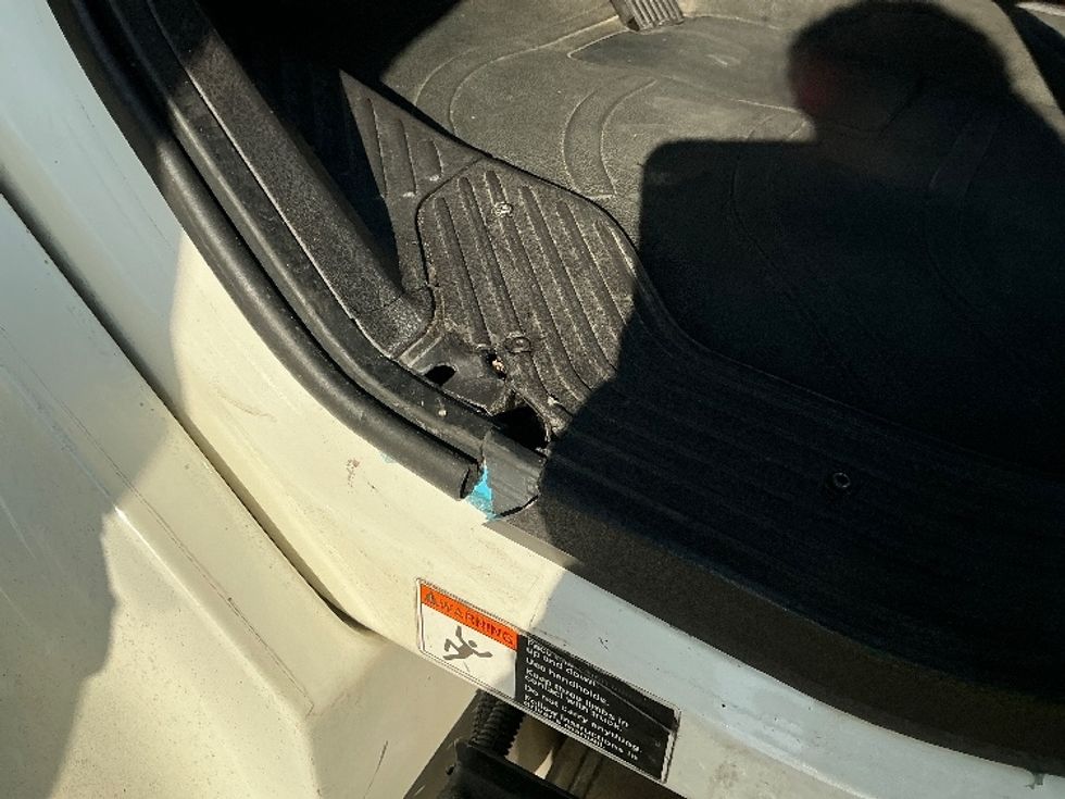 Medium Duty Box Truck-Light and Medium Duty Trucks-Freightliner-2019-M2-Fontana-CA-97,773\n\t\tmiles-$ 63,750 - Image 25