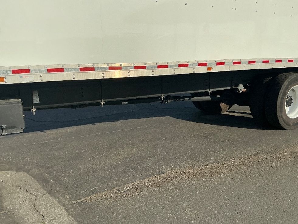 Medium Duty Box Truck-Light and Medium Duty Trucks-Freightliner-2019-M2-Fontana-CA-97,773\n\t\tmiles-$ 63,750 - Image 5