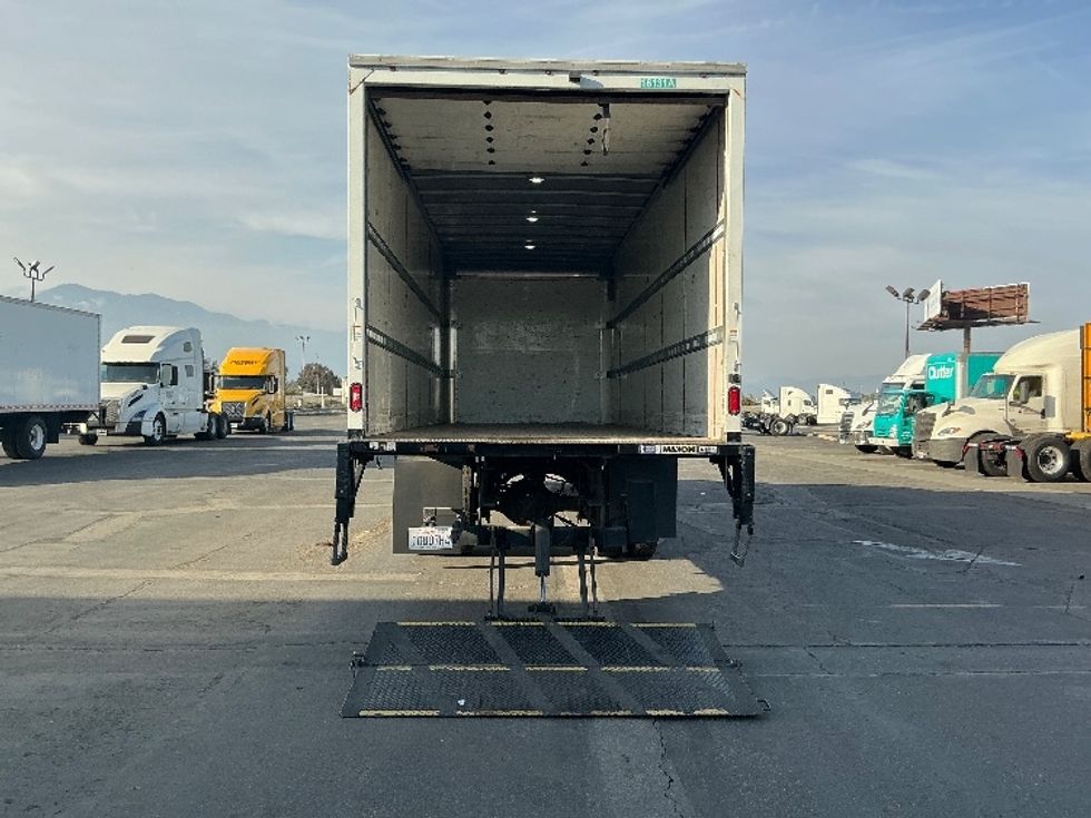 Medium Duty Box Truck-Light and Medium Duty Trucks-Freightliner-2019-M2-Fontana-CA-97,773\n\t\tmiles-$ 63,750 - Image 8