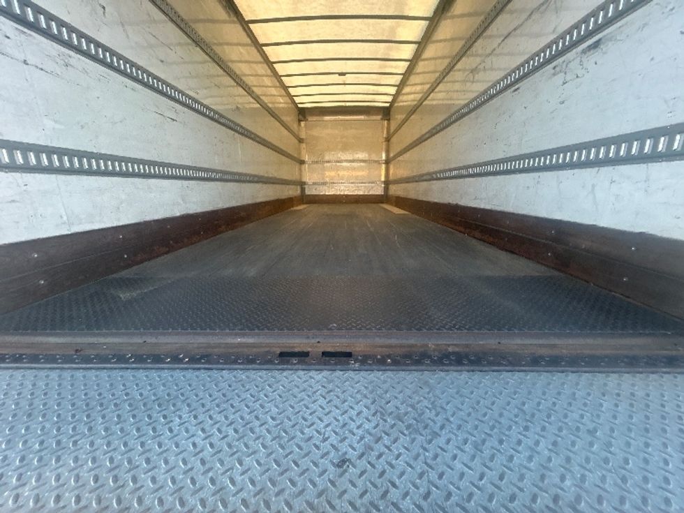 Medium Duty Box Truck-Light and Medium Duty Trucks-Freightliner-2019-M2-Forest Park-GA-141,005\n\t\tmiles-$ 52,250 - Image 10