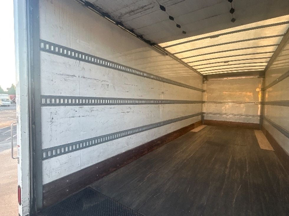 Medium Duty Box Truck-Light and Medium Duty Trucks-Freightliner-2019-M2-Forest Park-GA-141,005\n\t\tmiles-$ 52,250 - Image 11