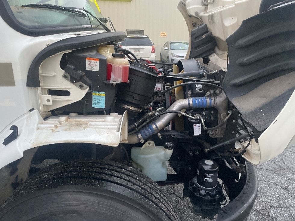 Medium Duty Box Truck-Light and Medium Duty Trucks-Freightliner-2019-M2-Forest Park-GA-201,638\n\t\tmiles-$ 41,250 - Image 23