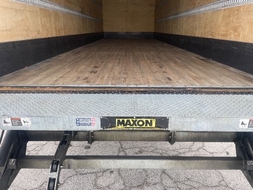 Medium Duty Box Truck-Light and Medium Duty Trucks-Freightliner-2019-M2-Forest Park-GA-289,868\n\t\tmiles-$ 32,500 - Image 10