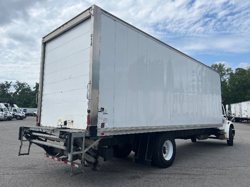 Medium Duty Box Truck-Light and Medium Duty Trucks-Freightliner-2019-M2-Fort Wayne-IN-143,667\n\t\tmiles-$ 58,250 - Image 13