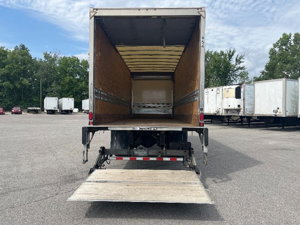 Medium Duty Box Truck-Light and Medium Duty Trucks-Freightliner-2019-M2-Fort Wayne-IN-143,667\n\t\tmiles-$ 58,250 - Image 9