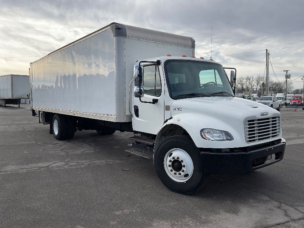 Medium Duty Box Truck-Light and Medium Duty Trucks-Freightliner-2019-M2-Fort Wayne-IN-152,327\n\t\tmiles-$ 54,500 - Image 1