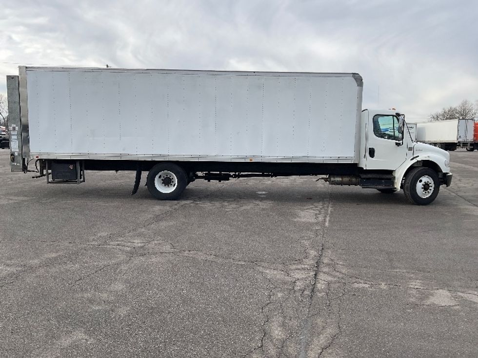 Medium Duty Box Truck-Light and Medium Duty Trucks-Freightliner-2019-M2-Fort Wayne-IN-152,327\n\t\tmiles-$ 54,500 - Image 15