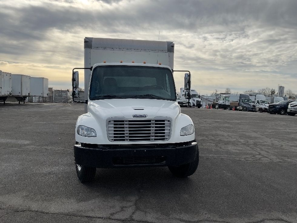 Medium Duty Box Truck-Light and Medium Duty Trucks-Freightliner-2019-M2-Fort Wayne-IN-152,327\n\t\tmiles-$ 54,500 - Image 2