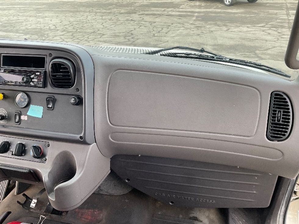 Medium Duty Box Truck-Light and Medium Duty Trucks-Freightliner-2019-M2-Fort Wayne-IN-152,327\n\t\tmiles-$ 54,500 - Image 21