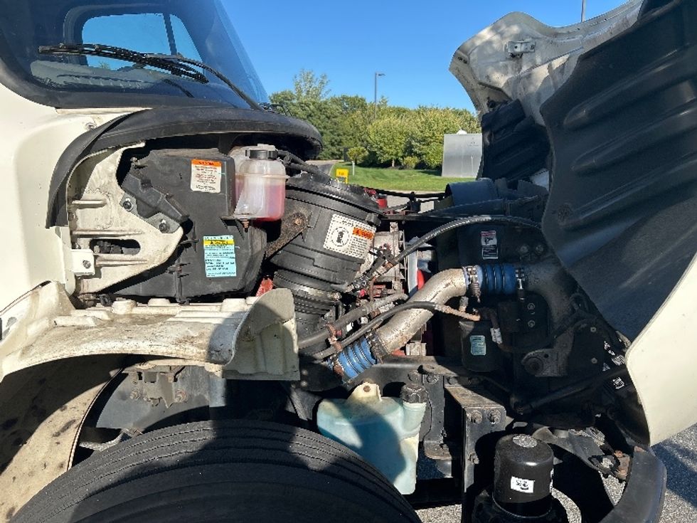 Medium Duty Box Truck-Light and Medium Duty Trucks-Freightliner-2019-M2-Franklin-MA-292,984\n\t\tmiles-$ 41,250 - Image 23