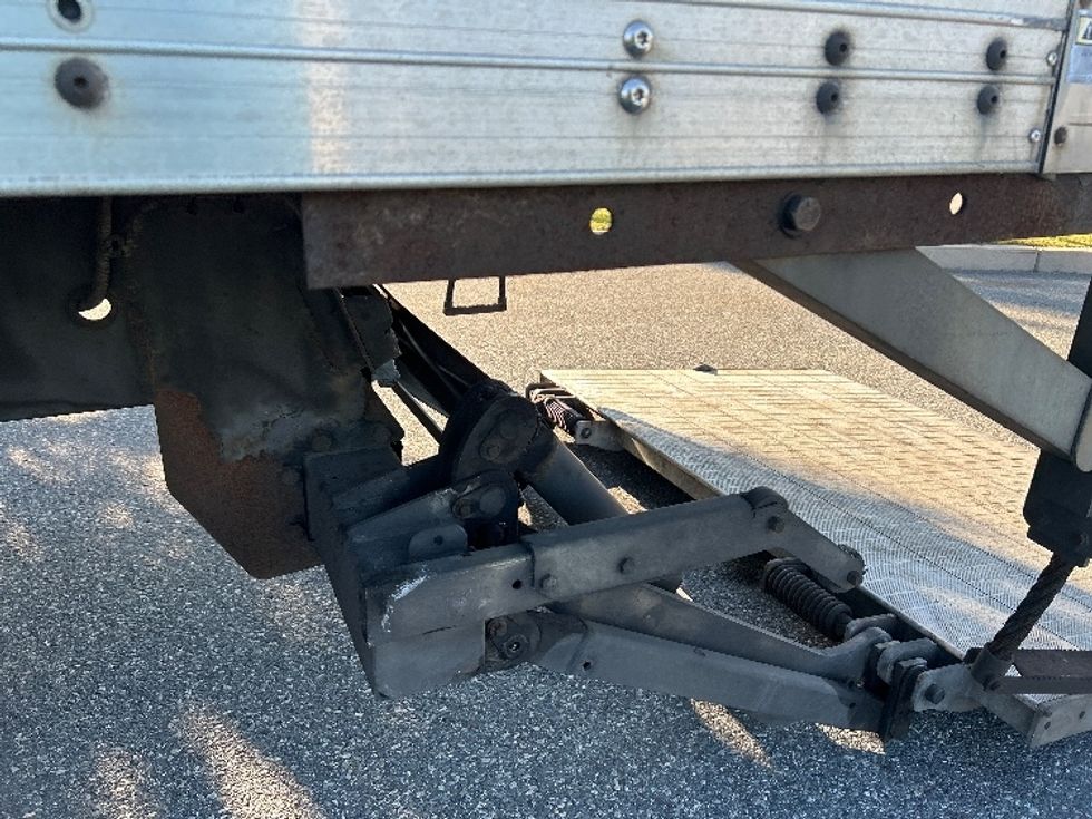 Medium Duty Box Truck-Light and Medium Duty Trucks-Freightliner-2019-M2-Franklin-MA-292,984\n\t\tmiles-$ 41,250 - Image 27
