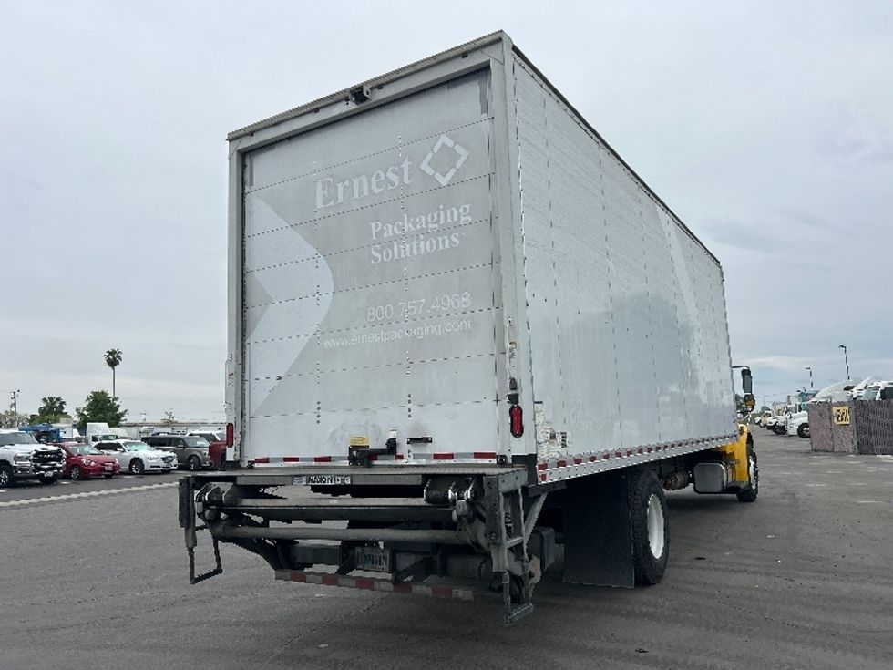 Medium Duty Box Truck-Light and Medium Duty Trucks-Freightliner-2019-M2-Fresno-CA-160,759\n\t\tmiles-$ 47,250 - Image 13