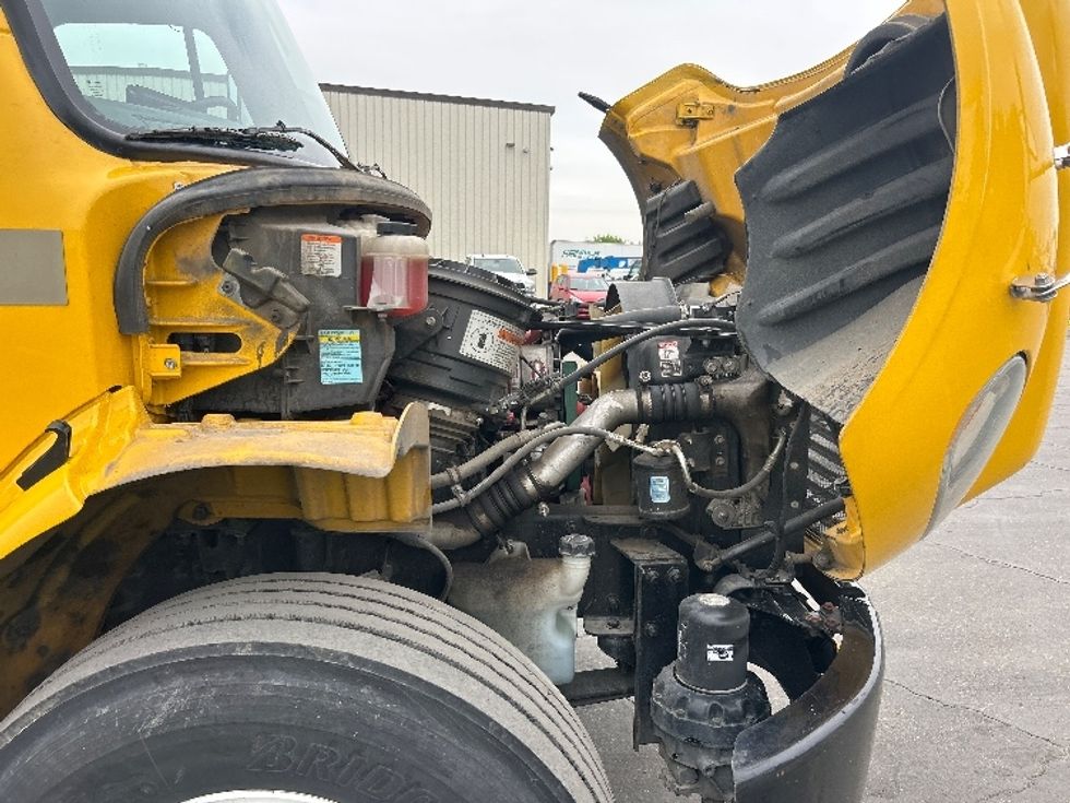 Medium Duty Box Truck-Light and Medium Duty Trucks-Freightliner-2019-M2-Fresno-CA-160,759\n\t\tmiles-$ 47,250 - Image 23