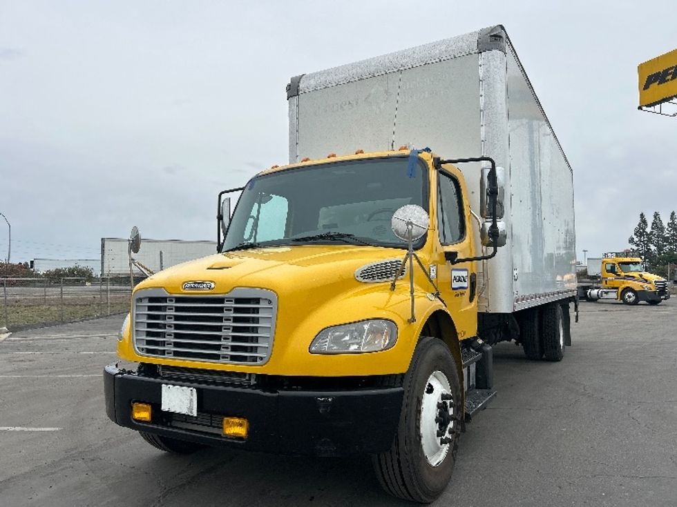 Medium Duty Box Truck-Light and Medium Duty Trucks-Freightliner-2019-M2-Fresno-CA-160,759\n\t\tmiles-$ 47,250 - Image 3
