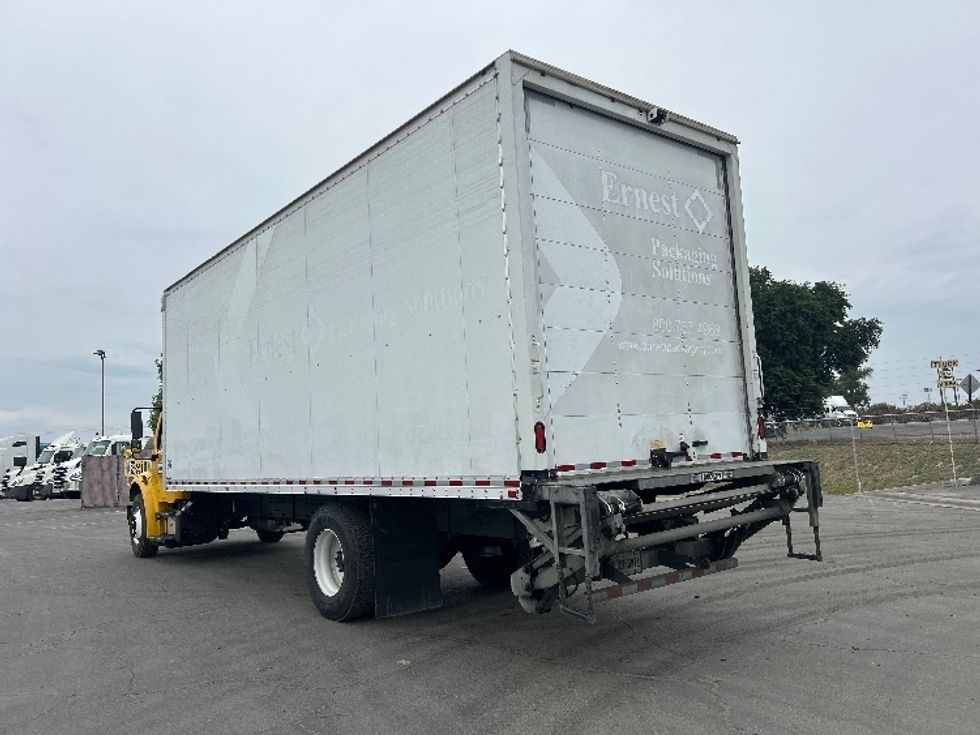 Medium Duty Box Truck-Light and Medium Duty Trucks-Freightliner-2019-M2-Fresno-CA-160,759\n\t\tmiles-$ 47,250 - Image 6