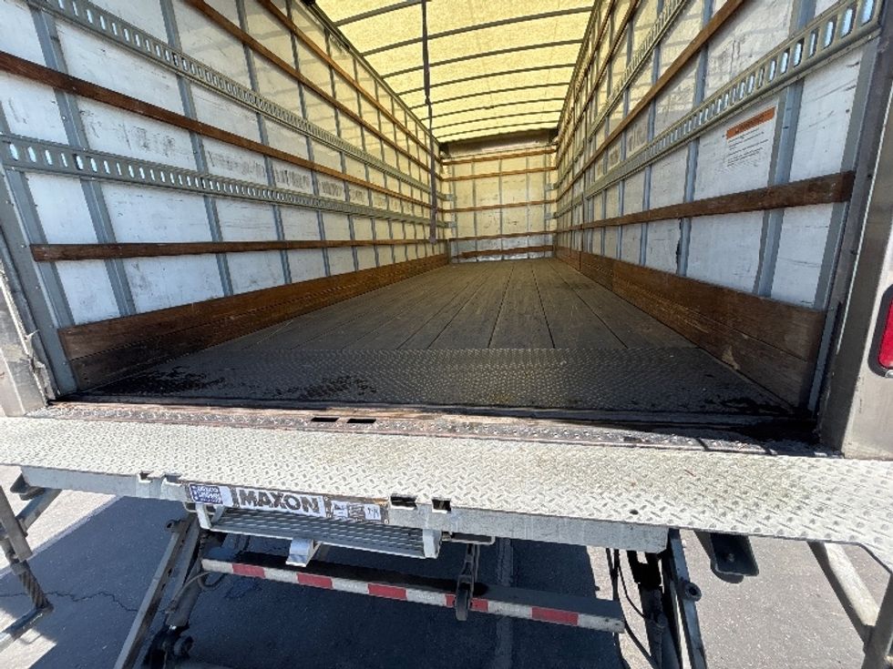 Medium Duty Box Truck-Light and Medium Duty Trucks-Freightliner-2019-M2-Fresno-CA-208,961\n\t\tmiles-$ 50,000 - Image 10