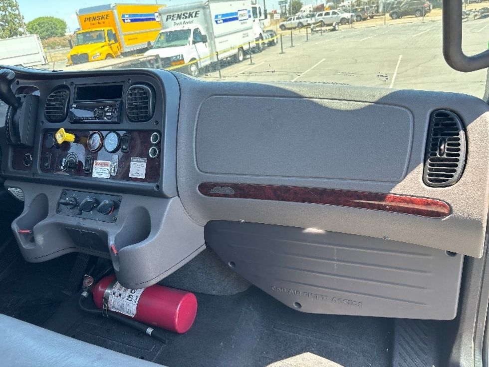 Medium Duty Box Truck-Light and Medium Duty Trucks-Freightliner-2019-M2-Fresno-CA-208,961\n\t\tmiles-$ 50,000 - Image 21