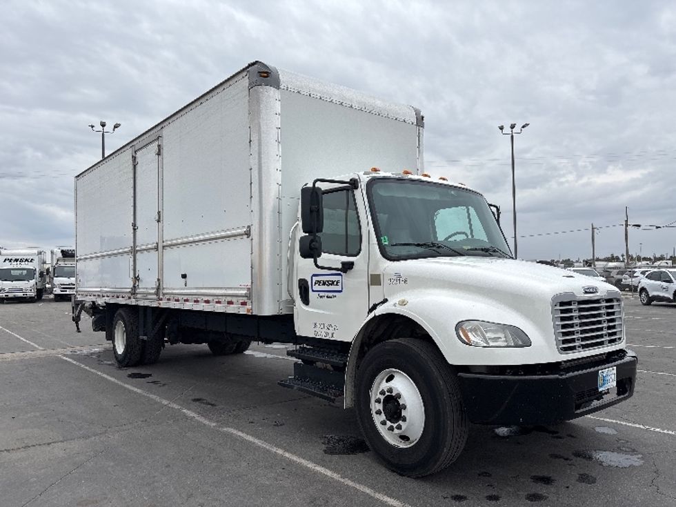 Medium Duty Box Truck-Light and Medium Duty Trucks-Freightliner-2019-M2-Fresno-CA-274,910\n\t\tmiles-$ 38,750 - Image 1