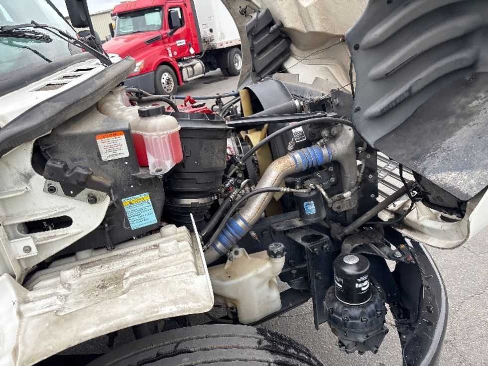 Medium Duty Box Truck-Light and Medium Duty Trucks-Freightliner-2019-M2-Fresno-CA-274,910\n\t\tmiles-$ 38,750 - Image 23