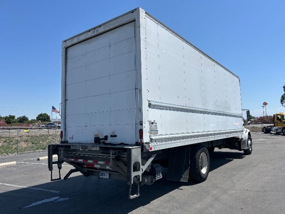 Medium Duty Box Truck-Light and Medium Duty Trucks-Freightliner-2019-M2-Fresno-CA-275,793\n\t\tmiles-$ 34,000 - Image 13