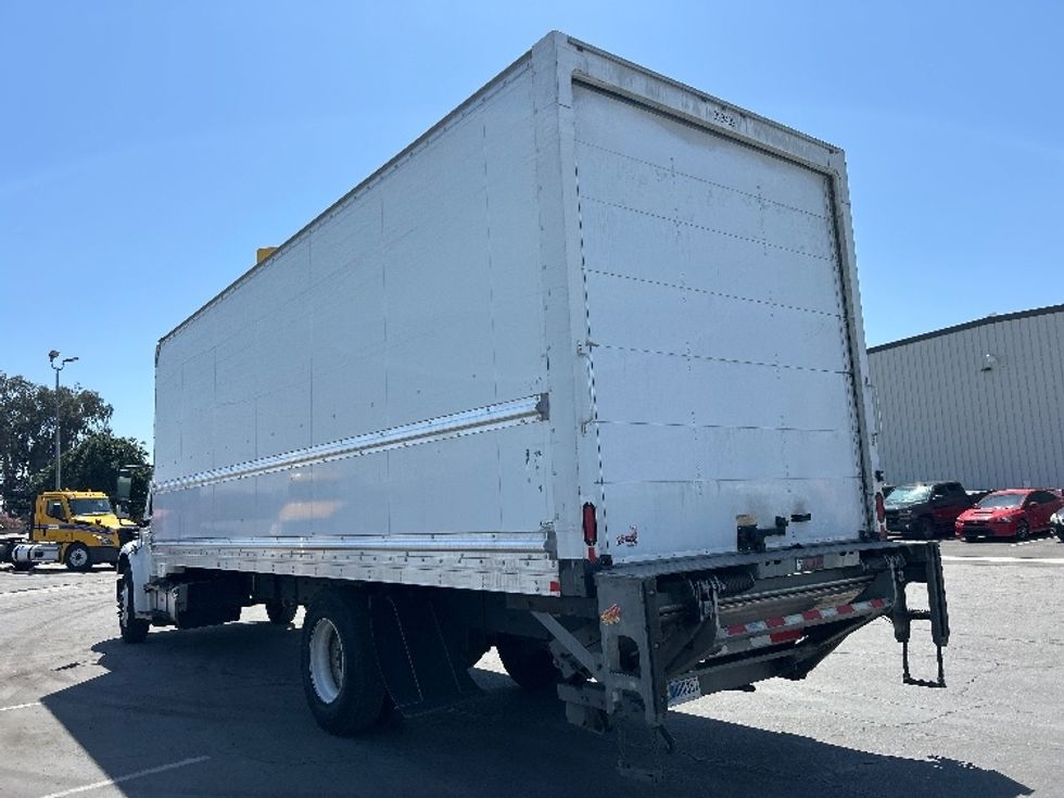 Medium Duty Box Truck-Light and Medium Duty Trucks-Freightliner-2019-M2-Fresno-CA-275,793\n\t\tmiles-$ 34,000 - Image 6