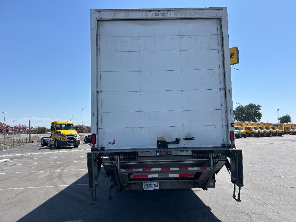 Medium Duty Box Truck-Light and Medium Duty Trucks-Freightliner-2019-M2-Fresno-CA-275,793\n\t\tmiles-$ 34,000 - Image 7