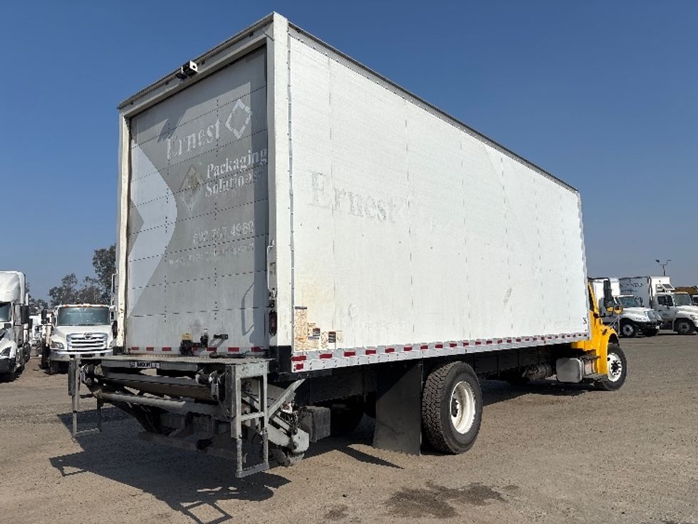 Medium Duty Box Truck-Light and Medium Duty Trucks-Freightliner-2019-M2-Fresno-CA-297,520\n\t\tmiles-$ 24,250 - Image 13
