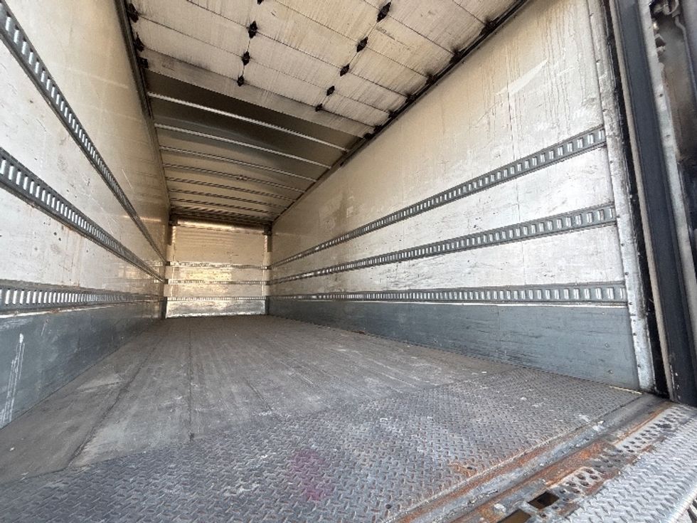 Medium Duty Box Truck-Light and Medium Duty Trucks-Freightliner-2019-M2-Fresno-CA-330,524\n\t\tmiles-$ 36,000 - Image 12