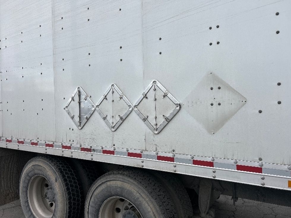 Medium Duty Box Truck-Light and Medium Duty Trucks-Freightliner-2019-M2-Fresno-CA-330,524\n\t\tmiles-$ 36,000 - Image 25