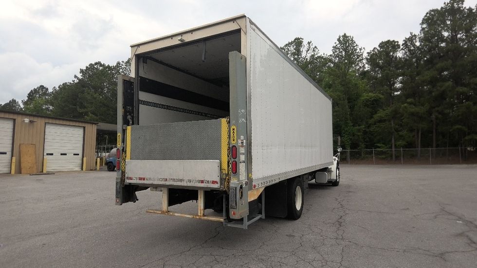 Medium Duty Box Truck-Light and Medium Duty Trucks-Freightliner-2019-M2-Gadsden-AL-170,788\n\t\tmiles-$ 49,250 - Image 13
