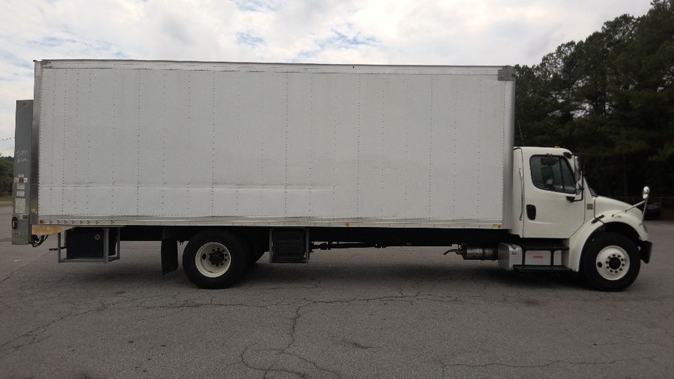 Medium Duty Box Truck-Light and Medium Duty Trucks-Freightliner-2019-M2-Gadsden-AL-170,788\n\t\tmiles-$ 49,250 - Image 16