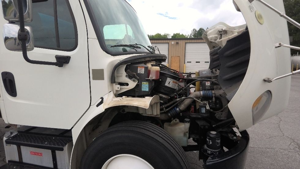 Medium Duty Box Truck-Light and Medium Duty Trucks-Freightliner-2019-M2-Gadsden-AL-170,788\n\t\tmiles-$ 49,250 - Image 22