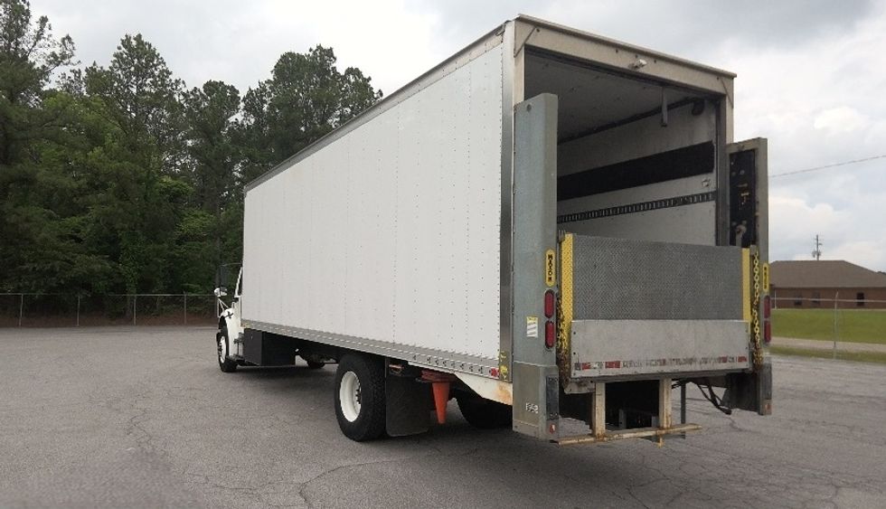 Medium Duty Box Truck-Light and Medium Duty Trucks-Freightliner-2019-M2-Gadsden-AL-170,788\n\t\tmiles-$ 49,250 - Image 6