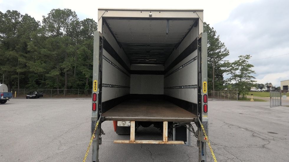 Medium Duty Box Truck-Light and Medium Duty Trucks-Freightliner-2019-M2-Gadsden-AL-170,788\n\t\tmiles-$ 49,250 - Image 8