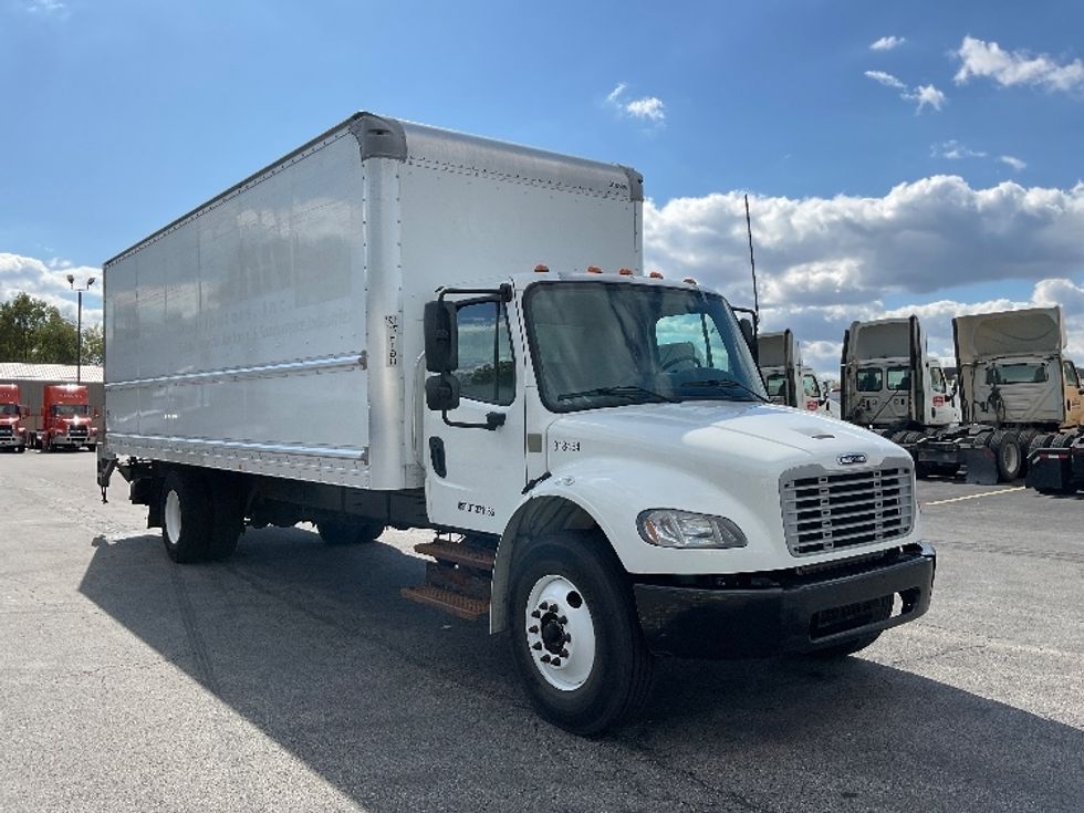 Medium Duty Box Truck-Light and Medium Duty Trucks-Freightliner-2019-M2-Gahanna-OH-262,389\n\t\tmiles-$ 38,750 - Image 1